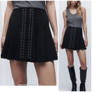 Zara metallic ring eyelets detail pleated mini skirt